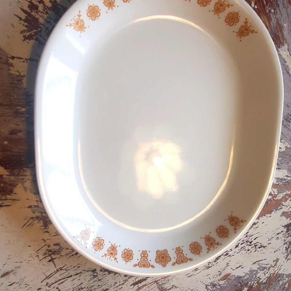 Corelle  serving tray